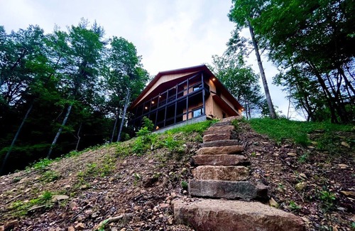 Rogers House | No Place Like Home | Private Bar| Views|XL Hot Tub
