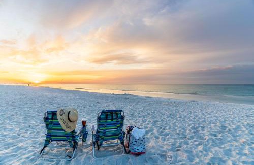 Navarre Beach House | No Shoes by Gulf Coast Getaways