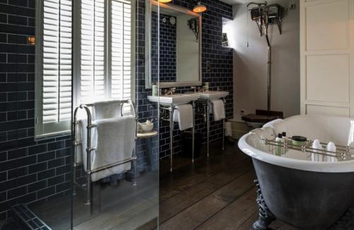 Cheltenham Hotel | No131 The Promenade