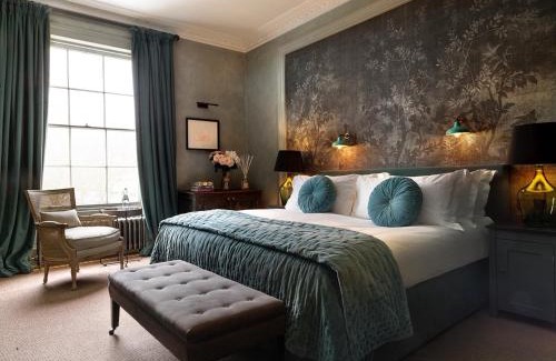 Cheltenham Hotel | No131 The Promenade