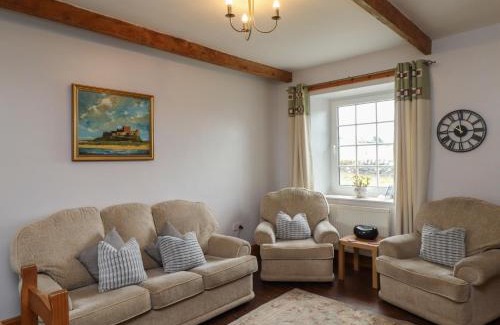 Bamburgh House | No2 Budle Bay Cottage