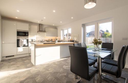 Doncaster House | No203