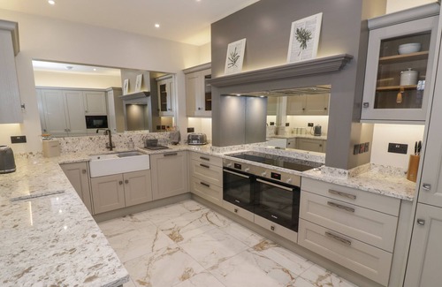 Bridgnorth Cottage | NO3 ON THE SEVERN, family friendly, with a garden in Bridgnorth