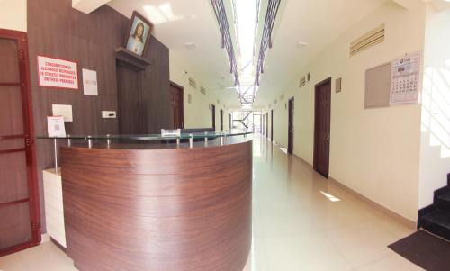 Vyttila Hotel | Noah's Ark