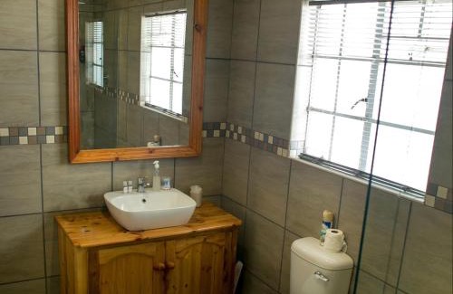 Bloemfontein Apartment | Nobis House Annex
