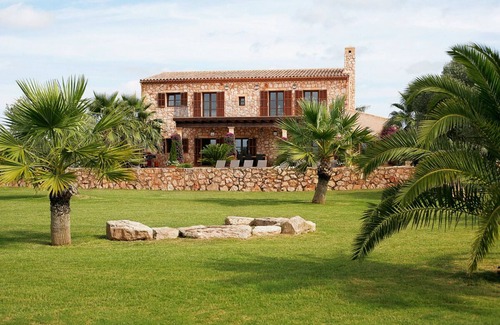 Manacor House | Noble new build finca with class and comfort in a breathtaking landscape.