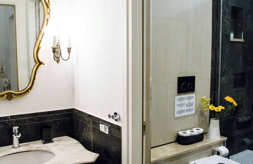Rione XVIII Castro Pretorio Apartment | ☆ Noble Suite ☆