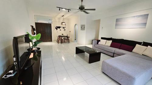 Downtown George Town Apartment | Noble Villa Condo Georgetown City Center Macalister 3 Bedroom 2 Carpark