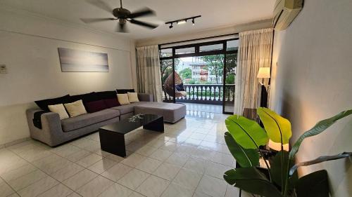 Downtown George Town Apartment | Noble Villa Condo Georgetown City Center Macalister 3 Bedroom 2 Carpark