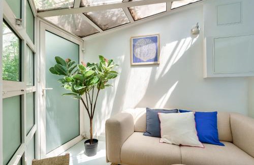 Prefecture Apartment | Nocnoc Le Parasol