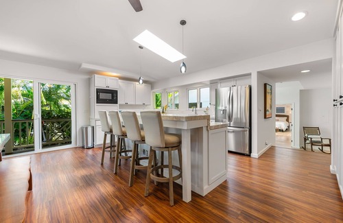 Lanikai House | Nohie Lanikai by Gather: 4BR Beachside Retreat w/Lanai & Private Yard