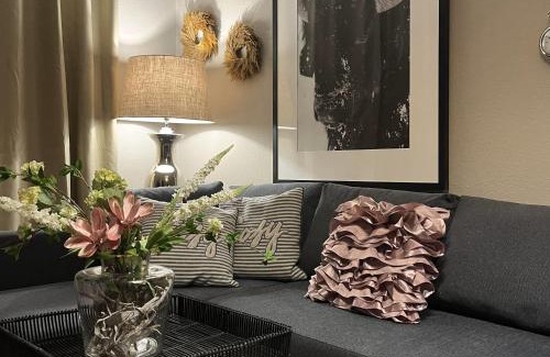 Heidelberg-Kirchheim Apartment | "noir"