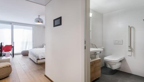 Carouge Apartment | Noirettes - Self Check In by Homenhancement