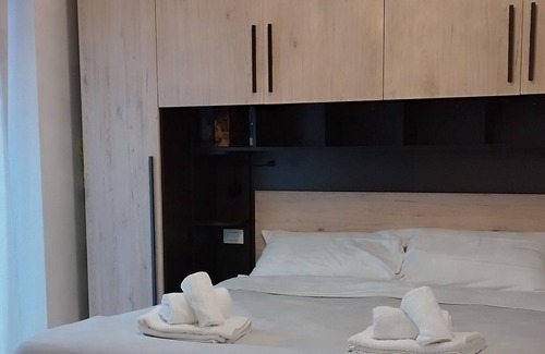 Quartiere XXVIII Monte Sacro Alto Apartment | Nomentana house