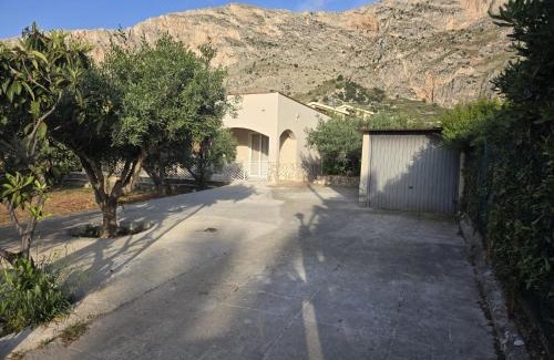 Isola delle Femmine Apartment | Nonna Franca GuestHouse