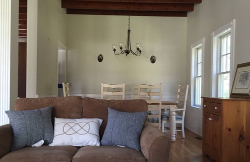 Nonquitt House | Nonquitt Summer Cottage: Comforts of home close to beach, golf, tennis and fun!