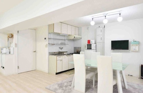 Toyohira Apartment | Nonsmoking Approximately 6 minutes walk from the station easy access to central Sapporo/Sapporo Hokkaidō