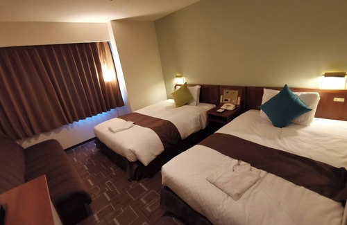 Minamisenba Hotel | Nonsmoking Deluxe Twin Room only vs | Simpl/Osaka Ōsaka