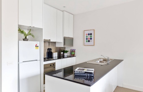 Melbourne Central Business District Apartment | Nook Melbourne - Collins Street