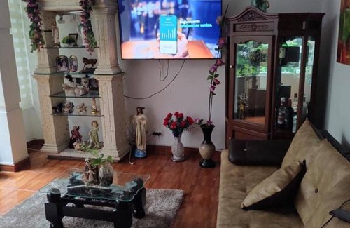 La Castellana House | Nora's Laureles