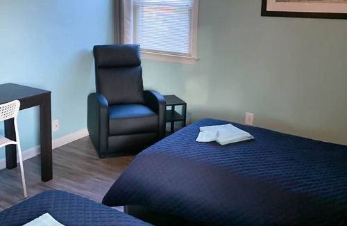 Bayview House | Norfolk Beach GET AWAY!