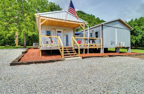 Norfork Apartment | Norfork Studio Escape: Walk to White River!