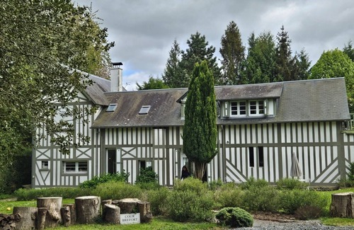 Tourgeville House | Normandy house near Deauville ideal for friends and family with swimming pool