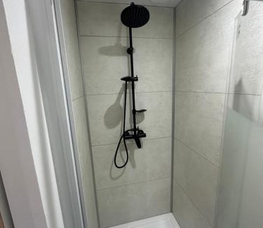 Ige Apartment | Normandy suites