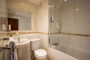 Sale Hotel | NormanHurst Hotel