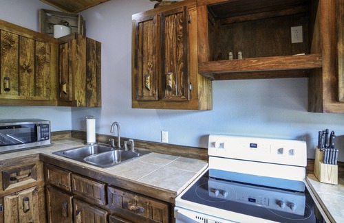 Big Creek Cabin | Norris Lake Cabin on 140 acre ranch, pond, Mountain views, 1 mi to Lake access.