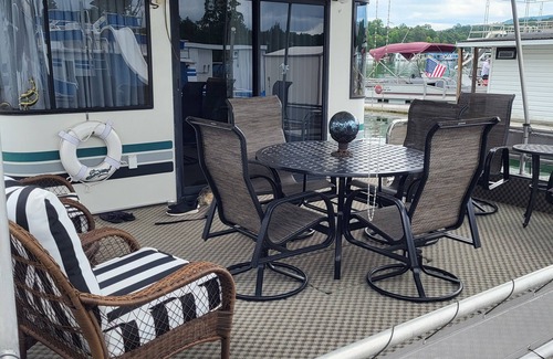 New Tazewell Boat Rental | Norris Lake House Boat