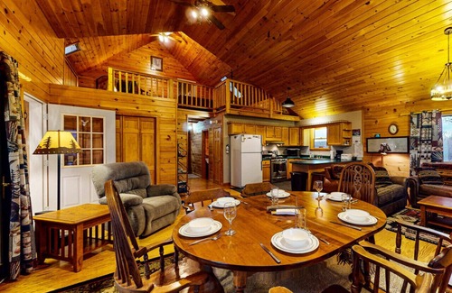 Greenville Cabin | North Bay Lodge on Moosehead Lake