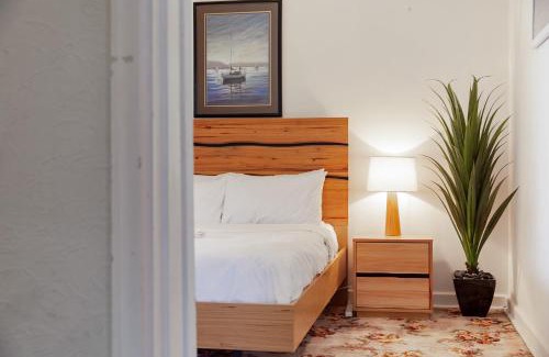 North Beach House | North Beach Cottage By Swan Bnb Management