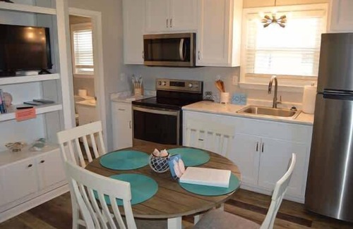 Cape San Blas House | North Cape- Behing Trading Post - Pet Friendly