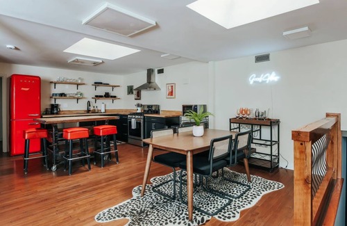 Staunton Apartment | North Central Loft: Sauna + Walk Downtown
