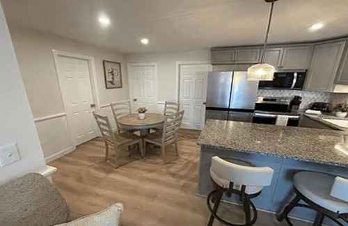 Jackson Condo | North Conway area -Updated 2 bedroom condo - book your ski vacation now