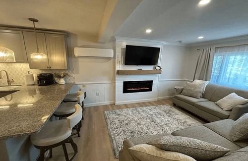 Jackson Condo | North Conway area -Updated 2 bedroom condo - book your ski vacation now