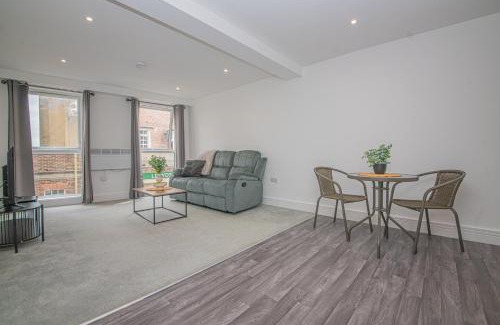 Gosport Apartment | North Cross Stays