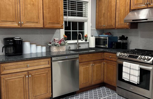 Manchester Apartment | North End Retreat Family