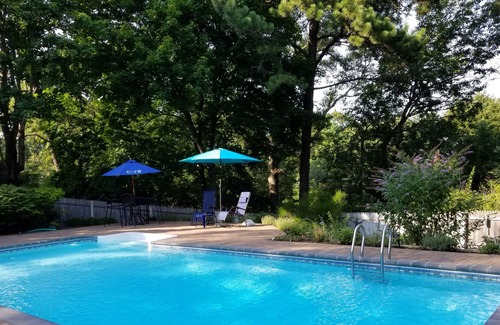Cutchogue House | North Fork,Cutchogue-Nassau Point Home w Saltwater Pool, Private Beach Access