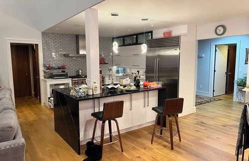 Southold House | North Fork Waterfront Home - Lots of Room - Luxurious Comfort
