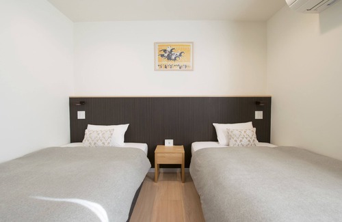 Abira Bed & Breakfast | North Gate Inn Abira