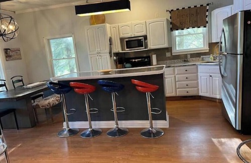 Grand Junction Cottage | North Lake House On Private Lake, w/Private beach