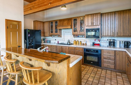 Julian House | North Peak Custom Lake View Home "a living canvas"