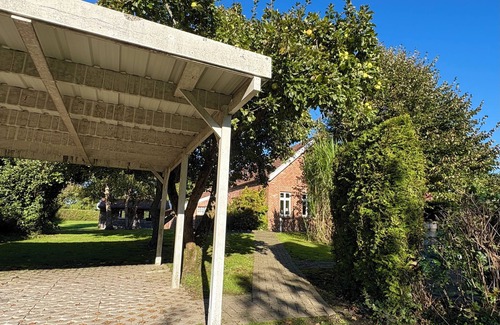 Neufunnixsiel House | North Sea holiday in style in 200 year old country house, 6 km from the sea