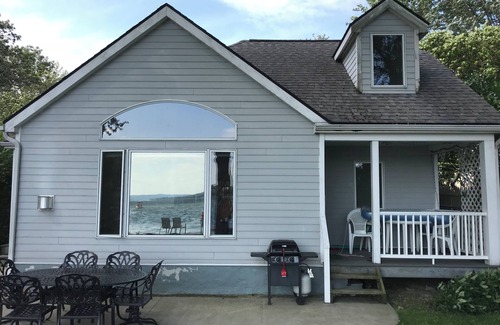 Lakeville House | North Shore, Conesus Lake