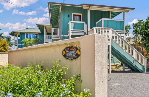 Kuau House | North Shore in a quaint neighborhood so close to the beach.