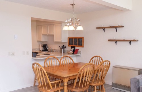 Canandaigua House | North Star Village, Bristol Mountain, Finger Lakes, Townhouse