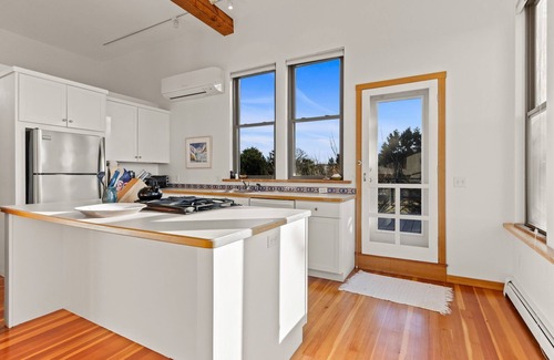 North Truro House | North Truro Bay View Contemporary