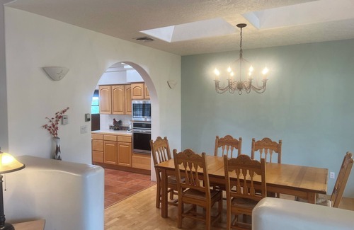 Rio Grande Blvd House | North Valley Executive Home